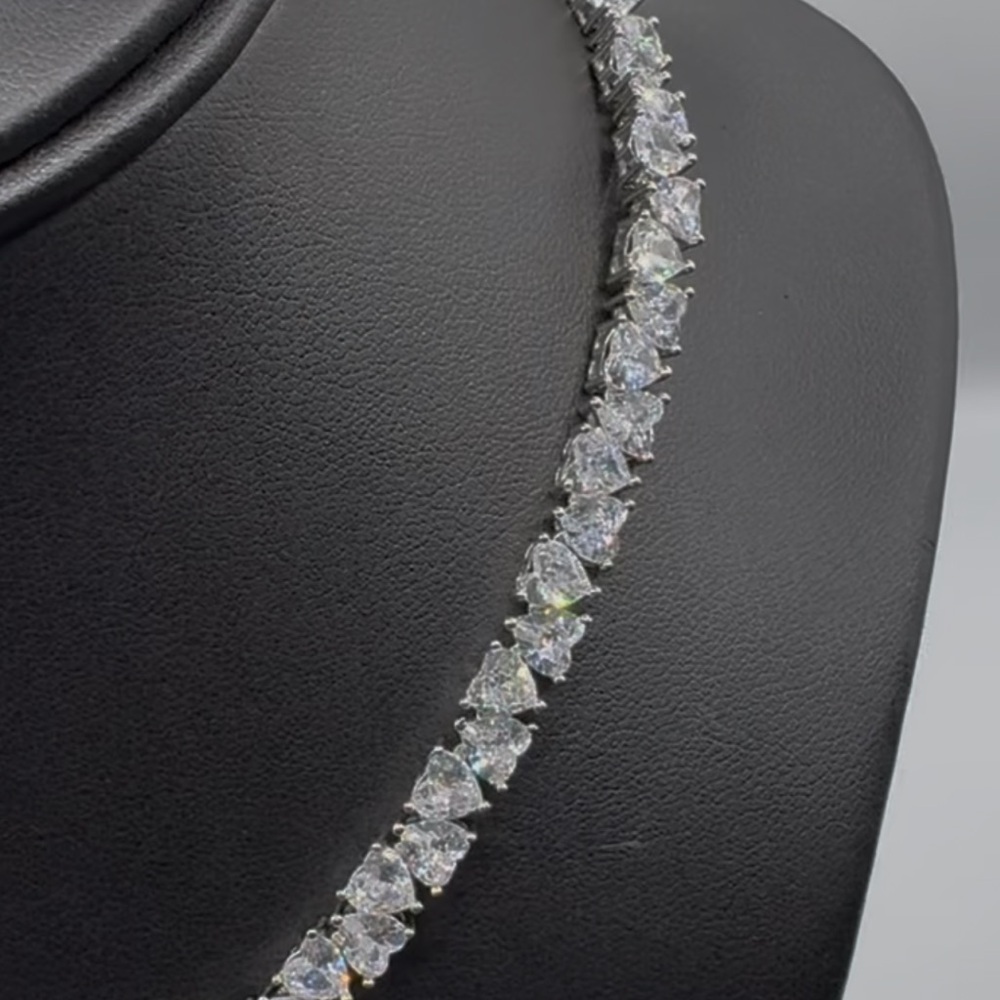 14k Heart Tennis Necklace - Picture 3 of 13